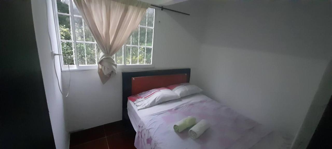 Hostel Villa Silvia Minca Szoba fotó