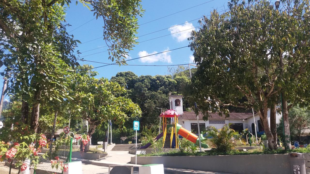 Hostel Villa Silvia Minca Kültér fotó